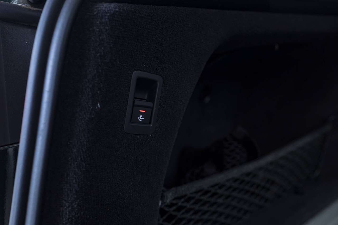 Audi RS6 GARANTIE|CARBON|ALCANTARA|KEYLESS|ZETELVERW.|SFEERVERL.|HEAD-UP|LUCHTVERING|ACC|LA| — foto 16 van 25