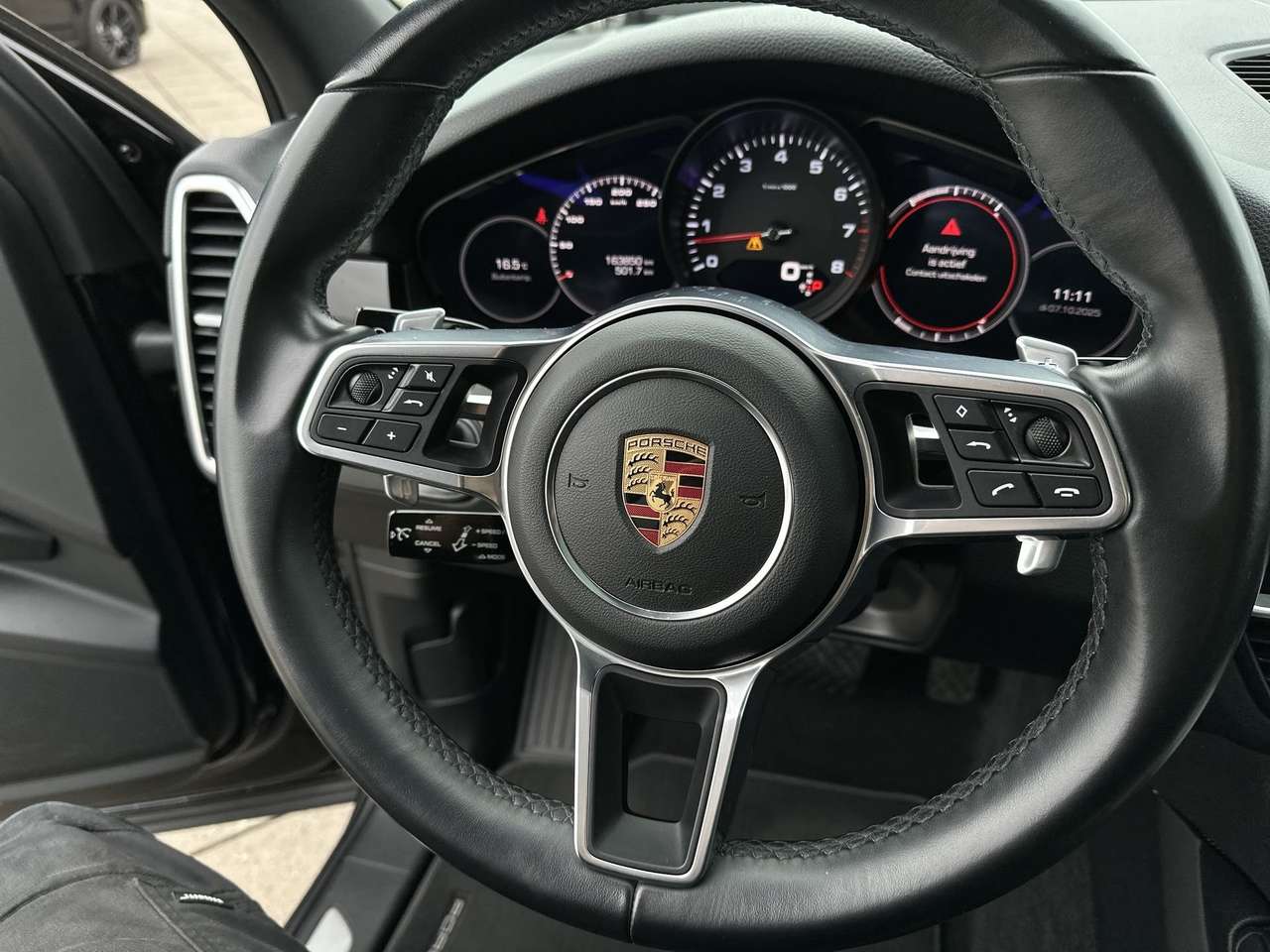 Porsche Cayenne 20"/PANODAK/LUCHTVERING/ACHTERUITRIJCAM — foto 18 van 19