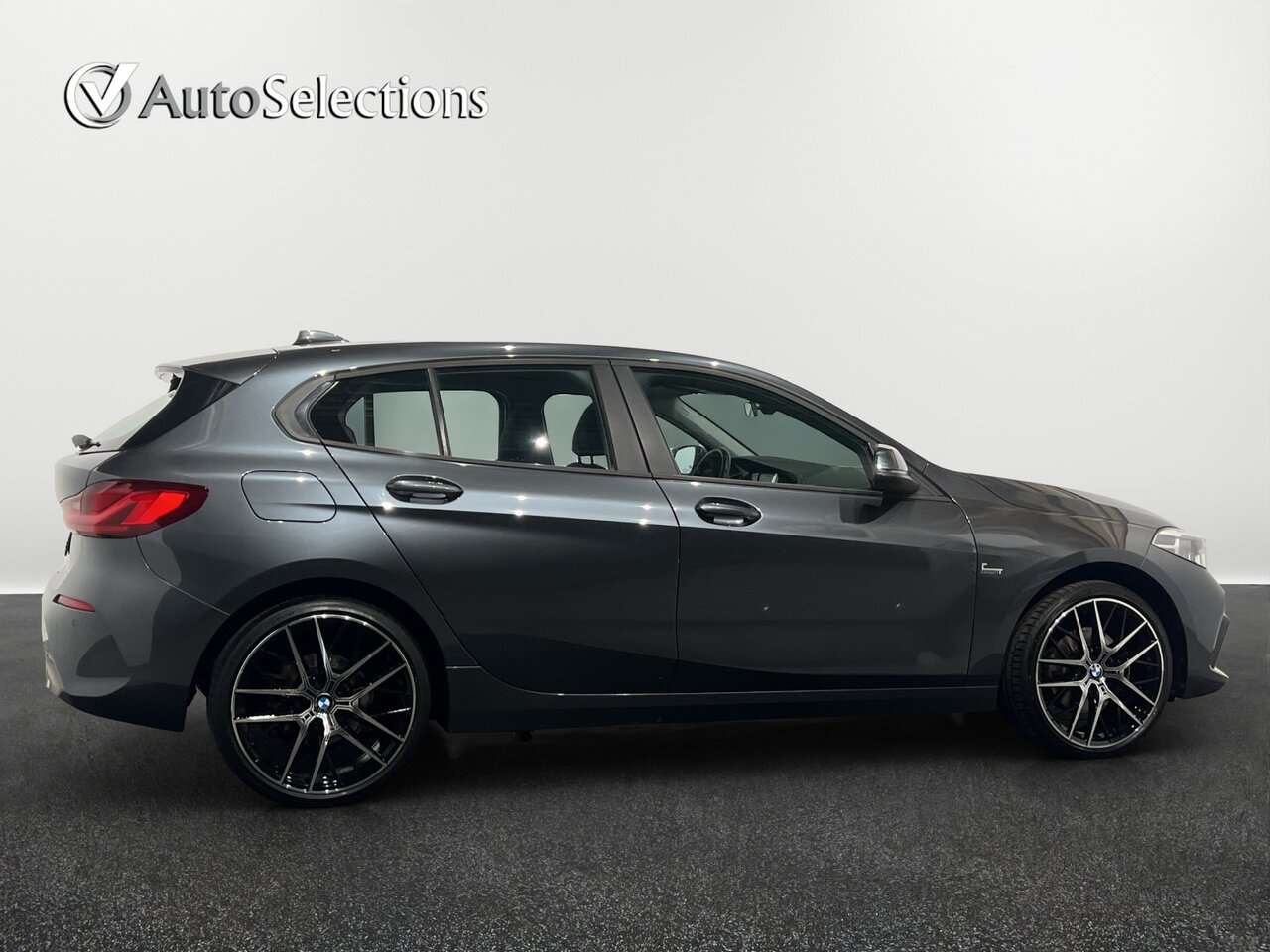 BMW 116 Navi/Alu/Pdc — foto 3 van 16
