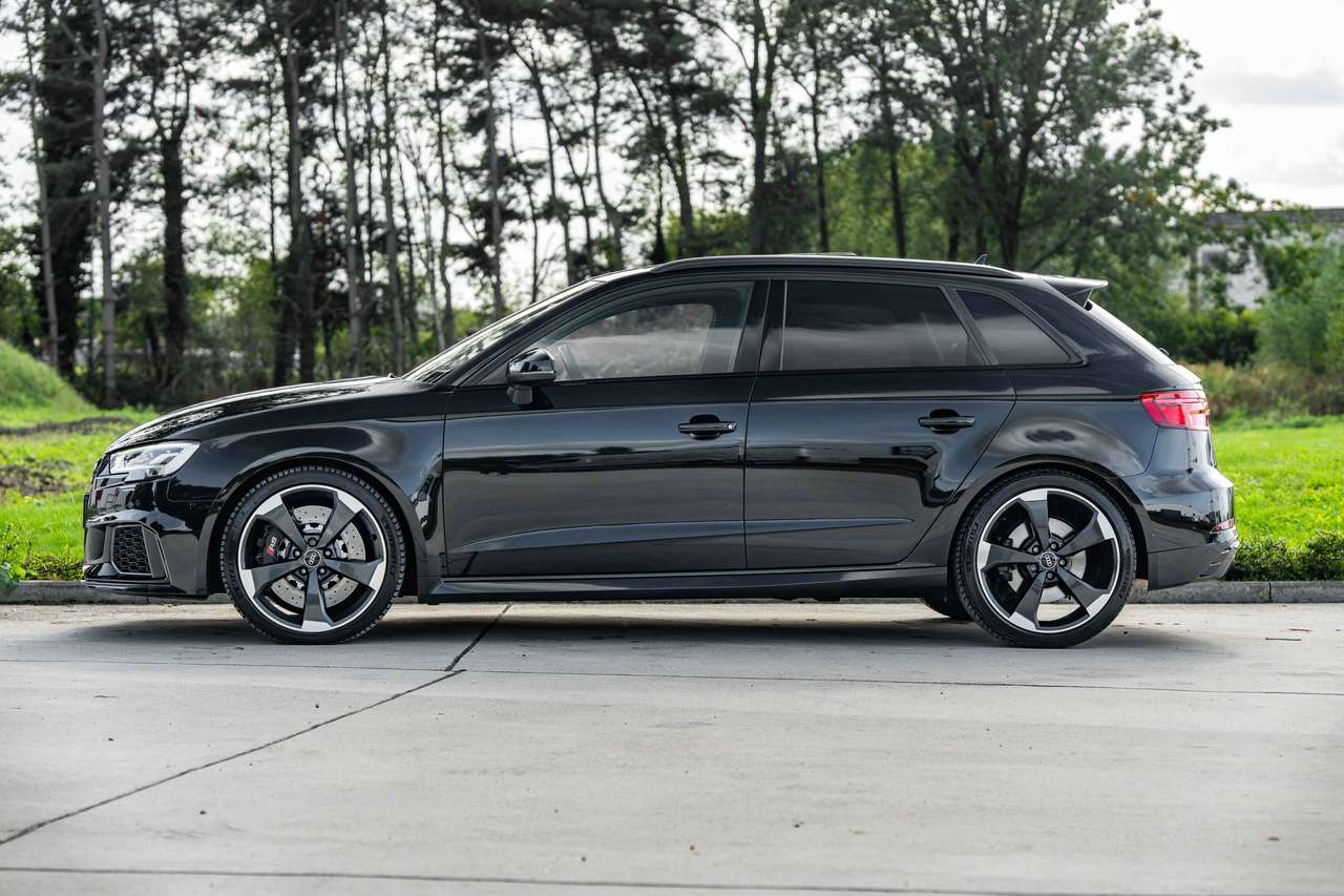 Audi RS3 RS SEAT*PANO*LED*QUATTRO* — foto 7 van 25