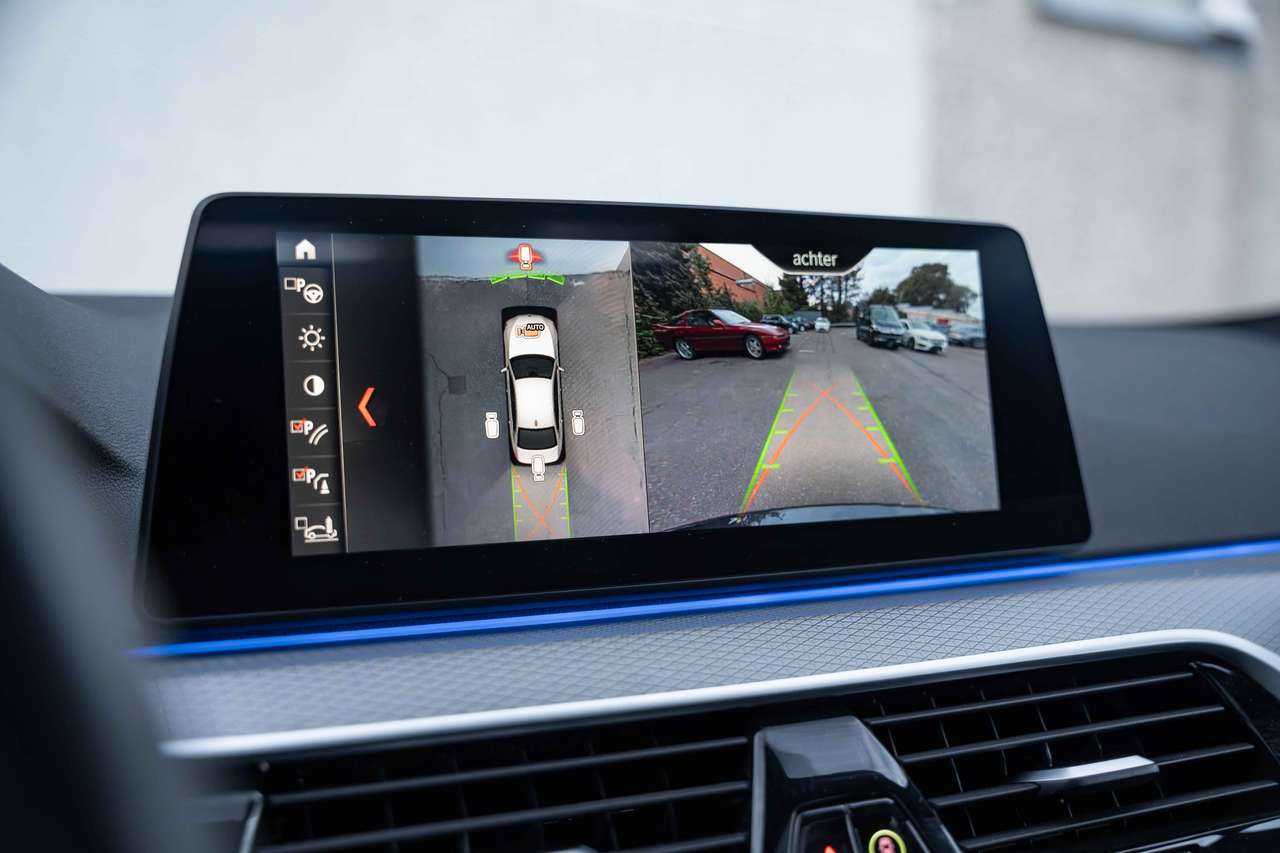 BMW 530 e M-Sport LASER/OPENDAK/H&K/HUD/360°/19"/MEMORY/DAB — foto 22 van 25