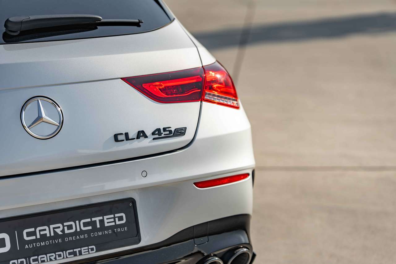 Mercedes-Benz CLA 45 AMG (2021) — foto 13