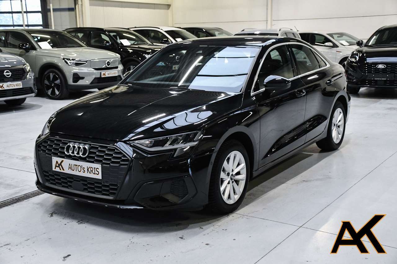 Audi A3 A3 30 TFSI Sedan advanced - NAVI / SMARTLINK / ACC