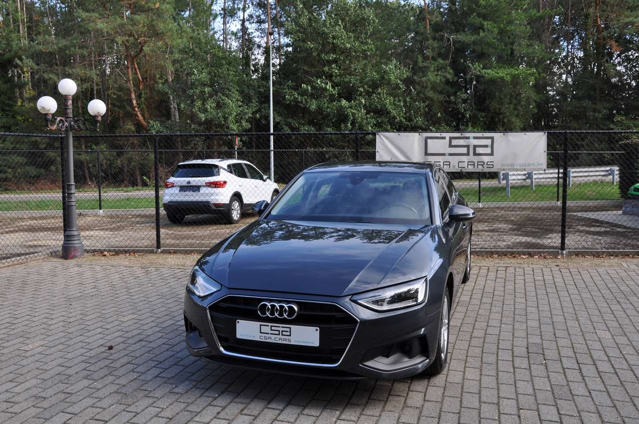 Audi A4 35 TFSI Business Edition "Attraction" S-tronic "Automaat" Benzine mild hybride