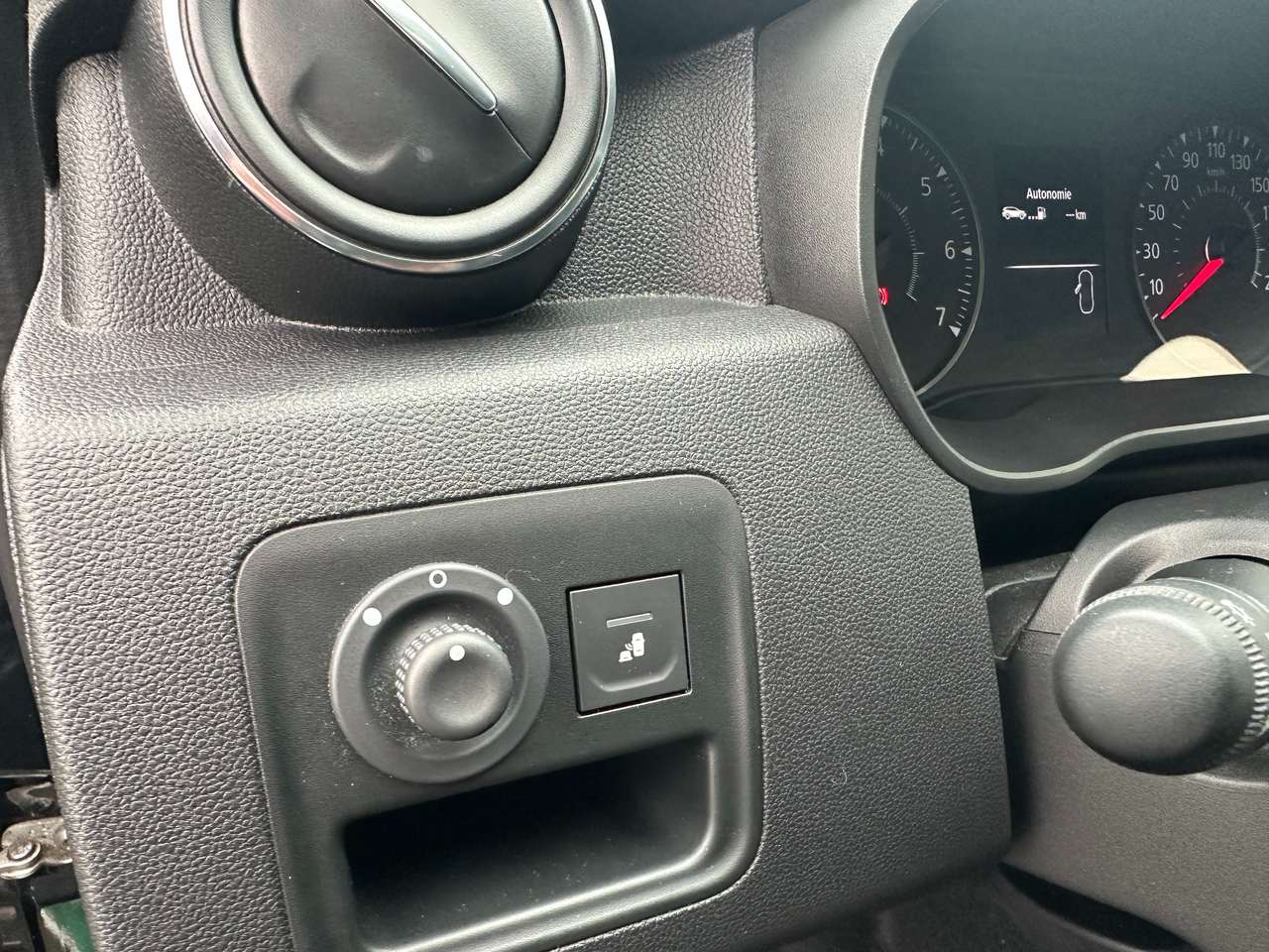 Dacia Duster 1.0 TCe De Luxe GPS Camera 32000km — foto 14 van 14