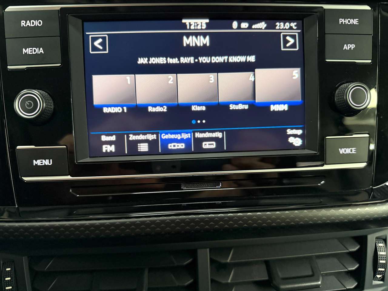Volkswagen T-Cross T-Cross 1.0 TSI Life OPF Carplay/Android-Auto*Heated Seats*BLIS*LANE ASS — foto 17 van 25