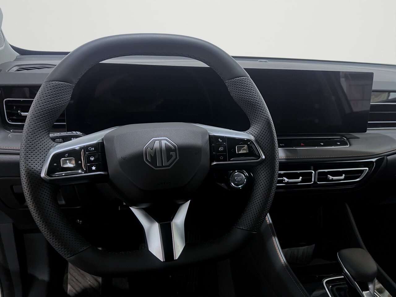 MG HS Hybrid+ 1.5 LEDER/NAVI/LED / 360° — foto 16 van 23