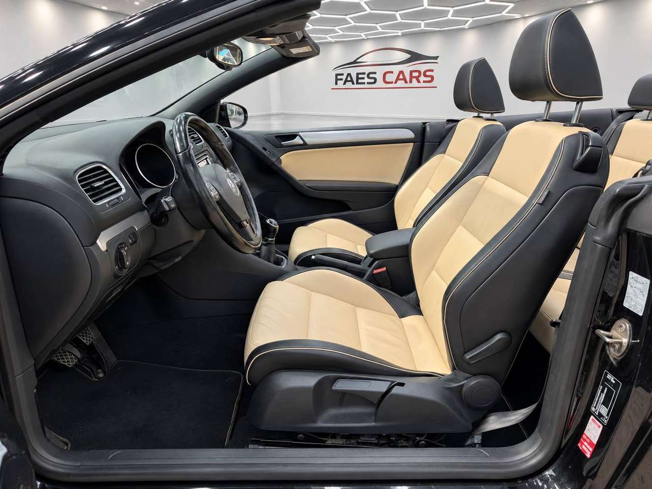 Volkswagen Golf Cabriolet Golf Cabriolet 1.2 TSI Karmann — foto 12 van 14