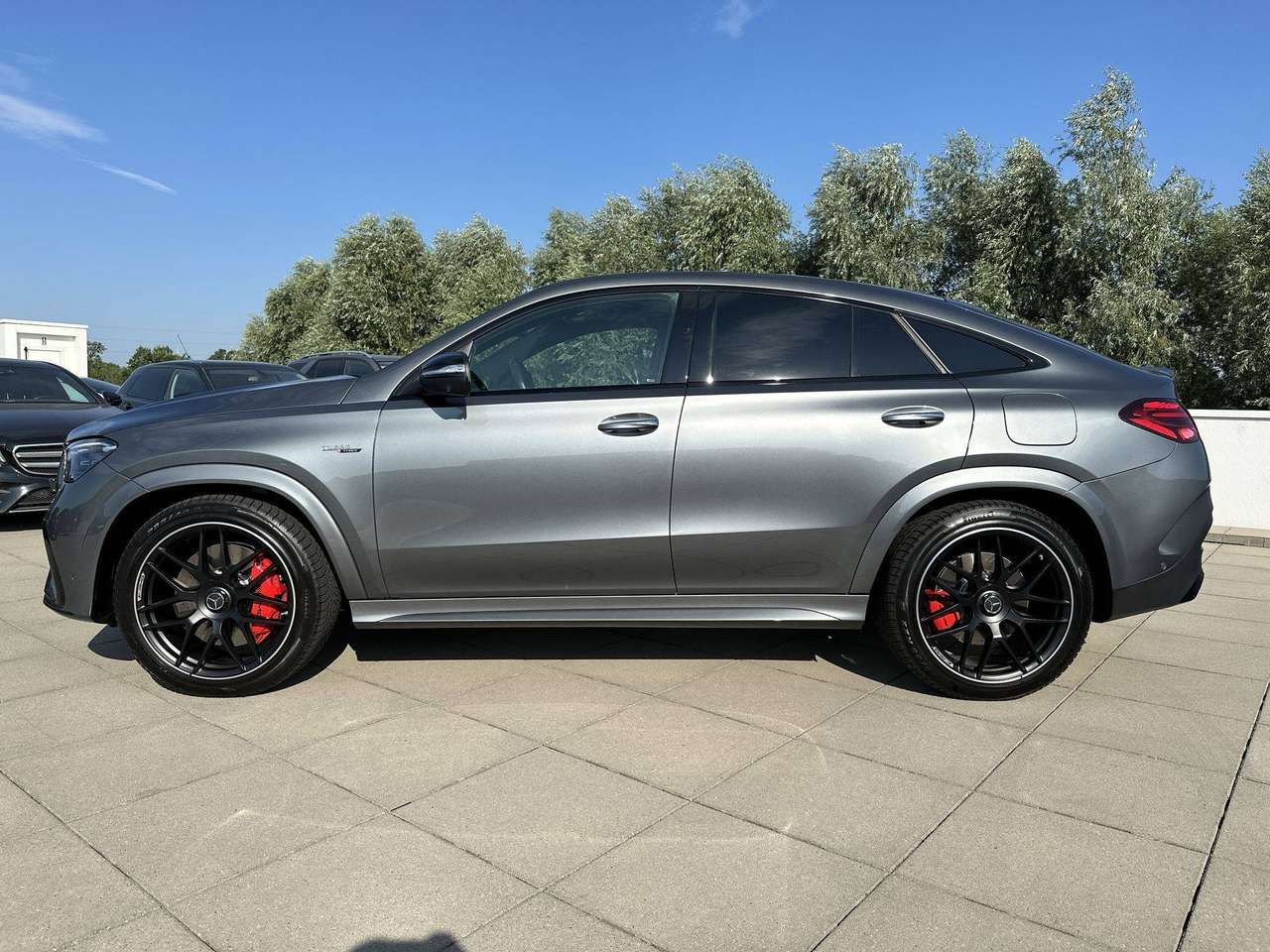 Mercedes-Benz GLE 53 AMG HYBR COUPE 4M/AMG PREM/29gr Co2/22"/TREKH/NIGHTPAK — foto 4 van 23