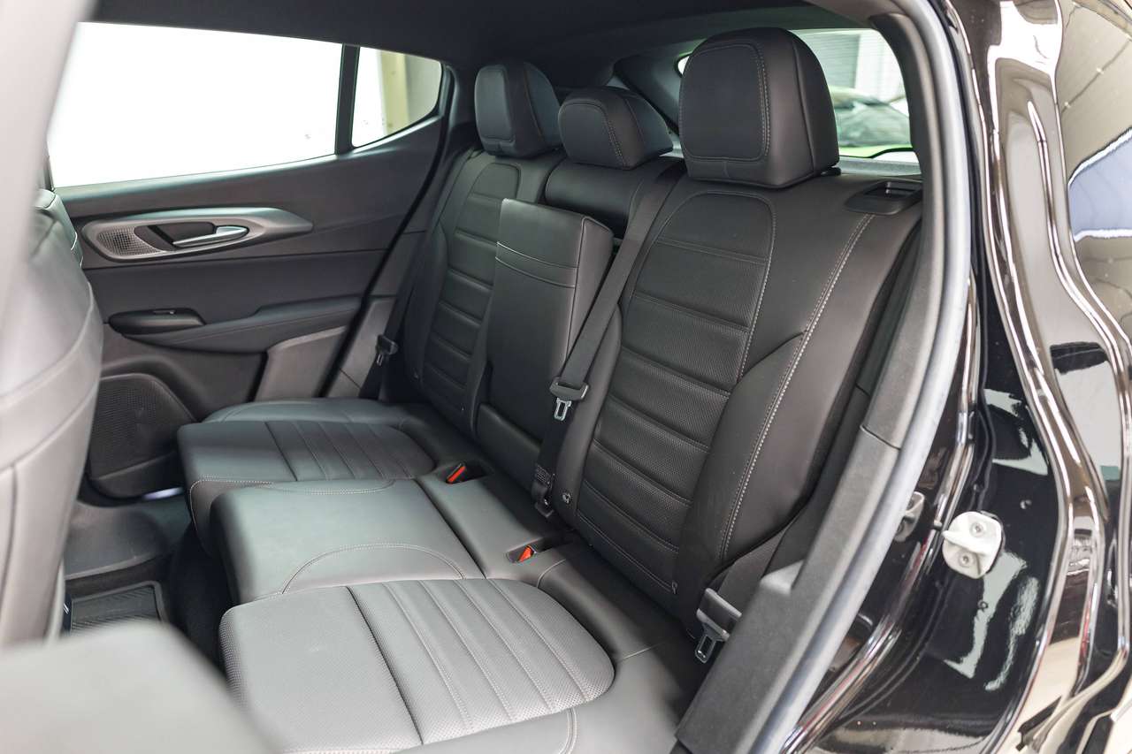 Alfa Romeo Tonale Tonale PHEV 1.3 Q4 VELOCE|LEATHER|360°|ZETELVERW.|ZETELKOELING|SFEERVERL.|PREMIUM AUDIO|GARANTIE|ACC|LA| — foto 17 van 25