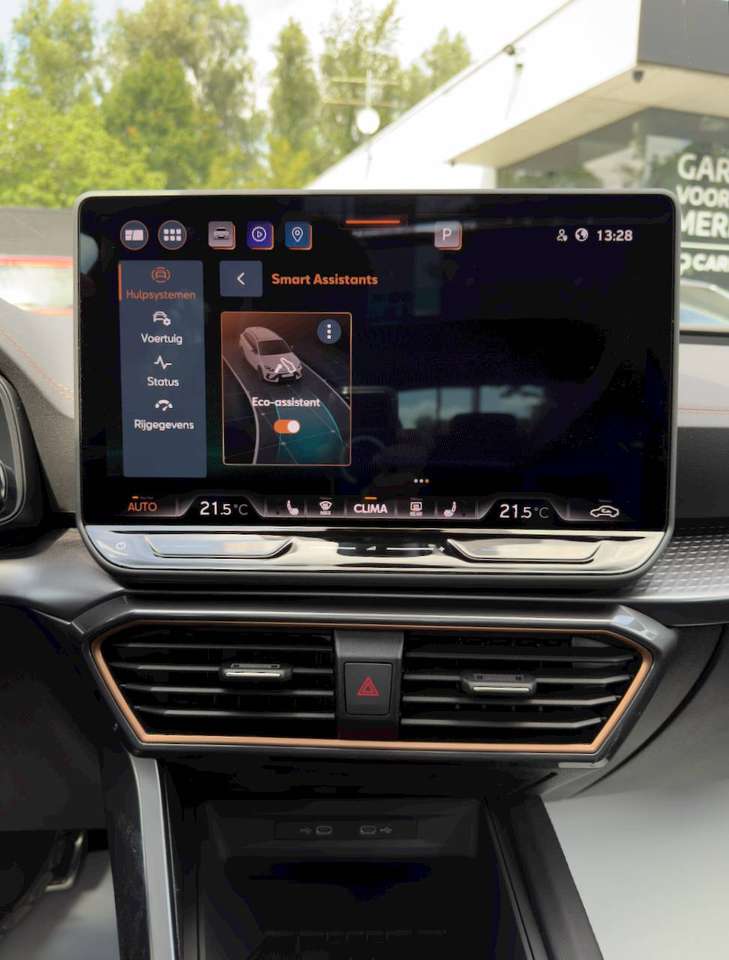 CUPRA Leon VZ ST PANO SENNHEISER CARPLAY SFEERVERLICHTING FULL OPTION — foto 17 van 20