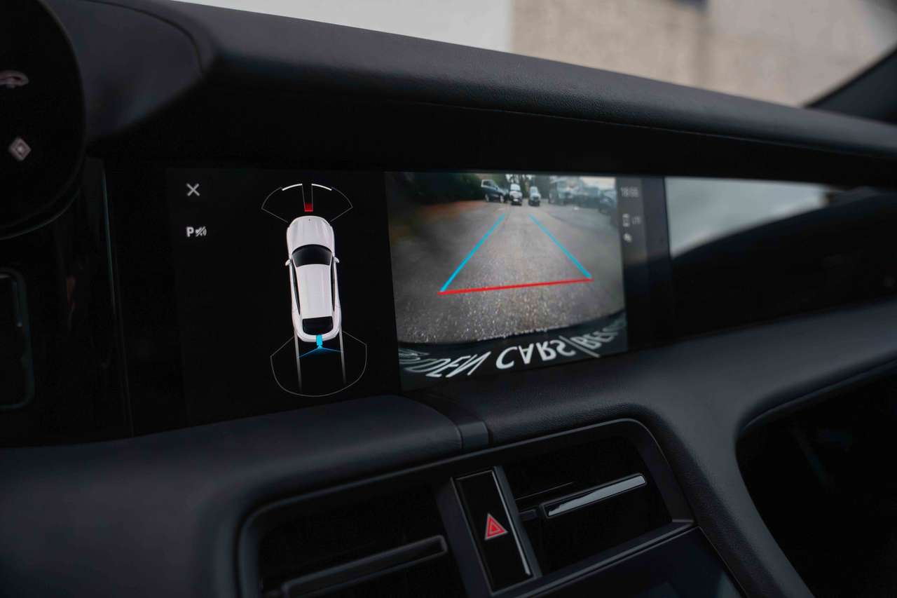 Porsche Taycan 4 Cross Turismo SOH94%/PANODAK/21'/BOSE/LUCHTV/MEMORY/CARPLAY/LANE — foto 24 van 25