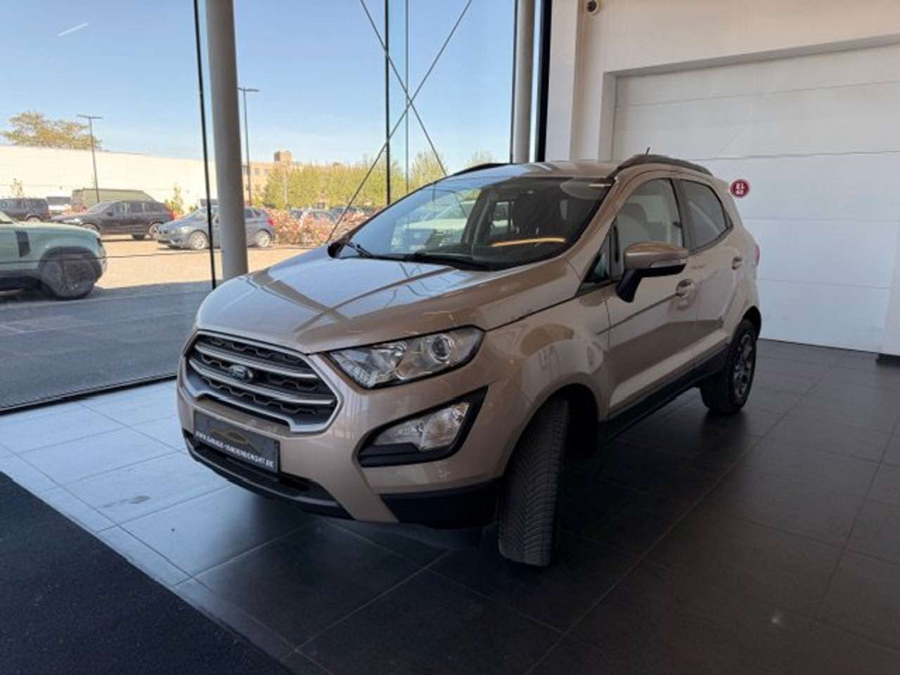 Ford EcoSport TREND BENZINE 76000KM — foto 3 van 20