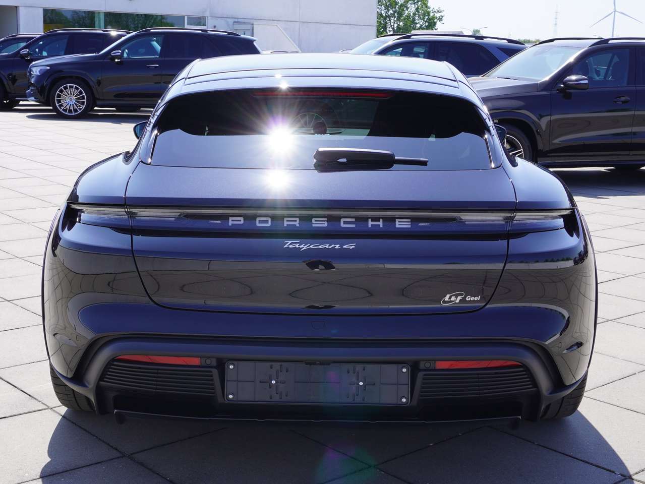 Porsche Taycan 4 CT/-10%!!/21"/LEDER/MEMO/PPBatt+/PASM/LUCHT — foto 4 van 16