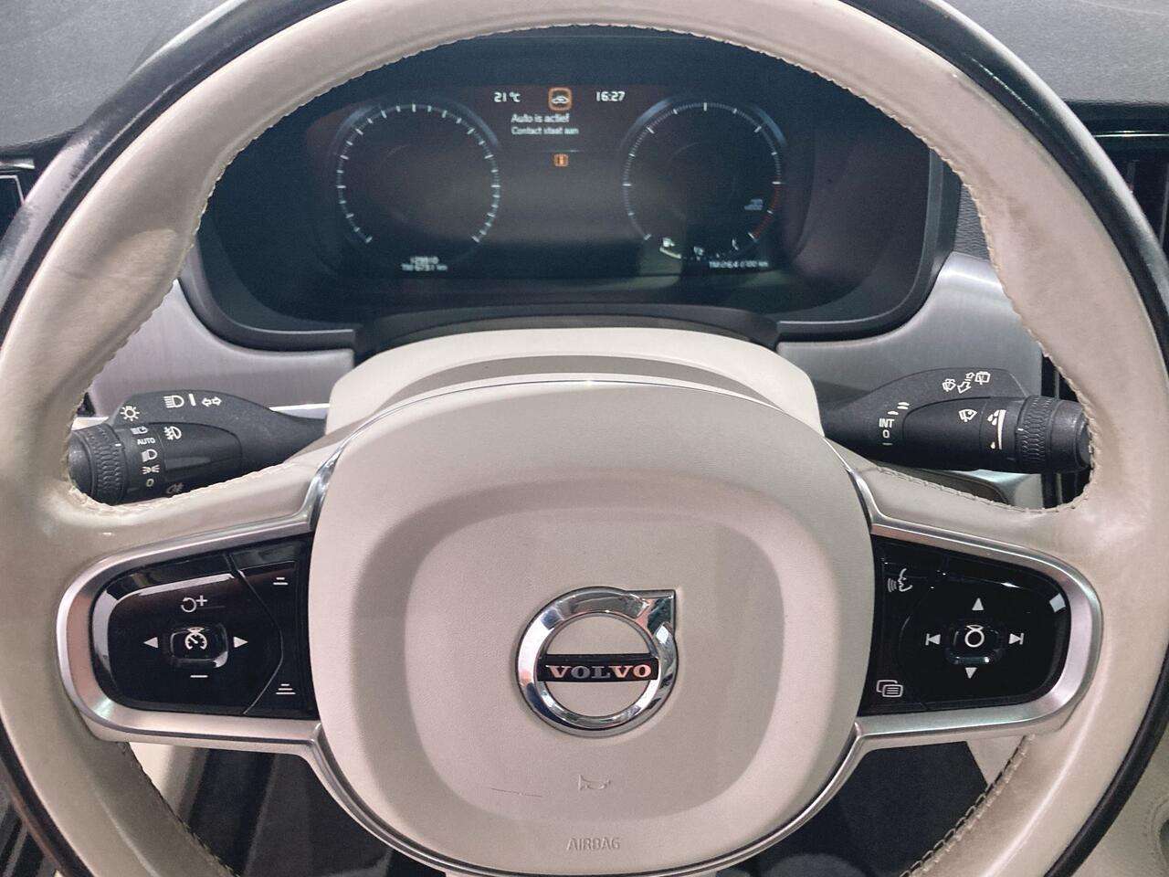 Volvo V90 D4 Leder/Adapt cruise/Pilot ass/Park ass — foto 23 van 25