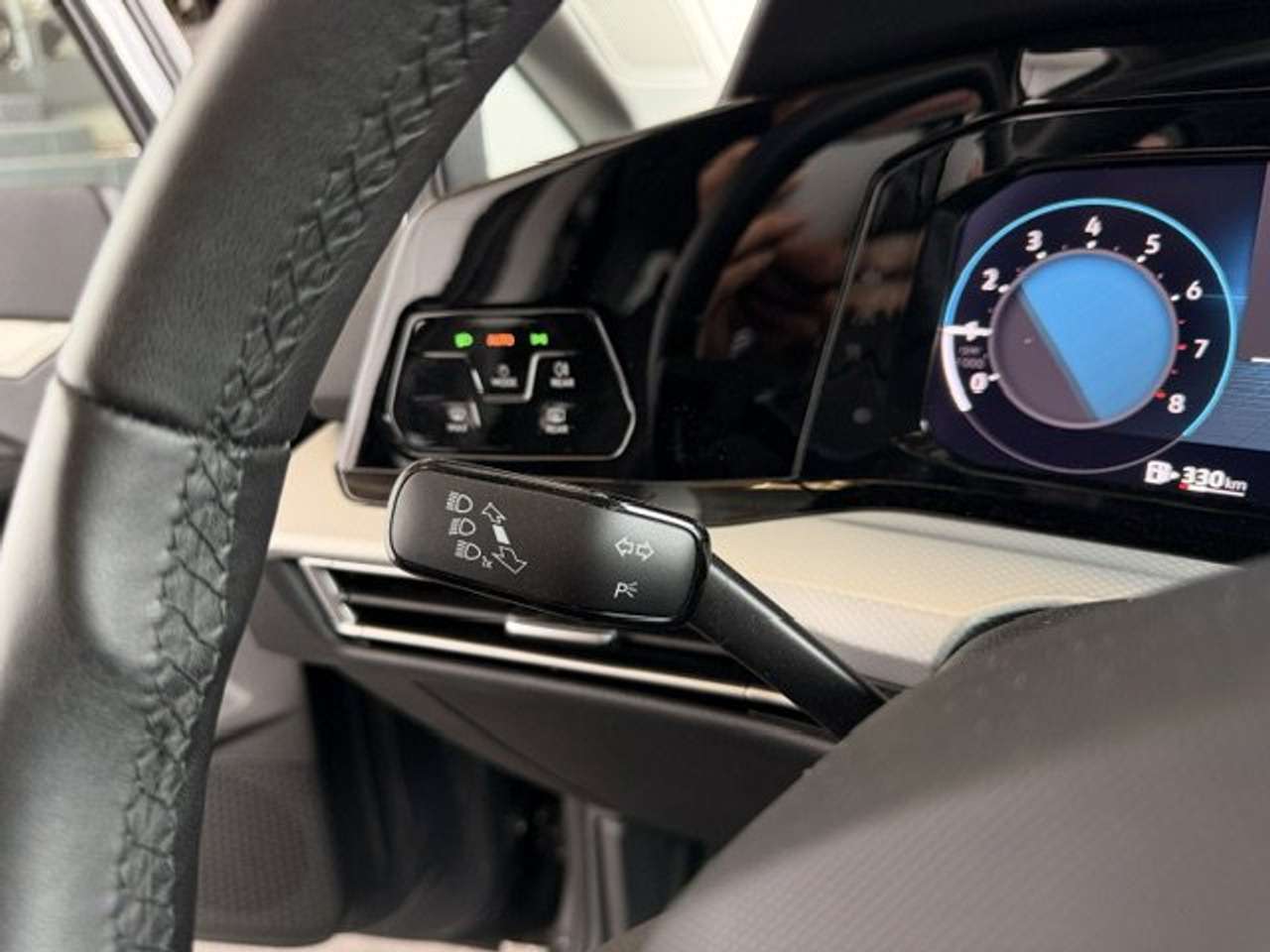 Volkswagen Golf MOVE BENZINE SLECHTS 10000KM!!!!!! — foto 19 van 23