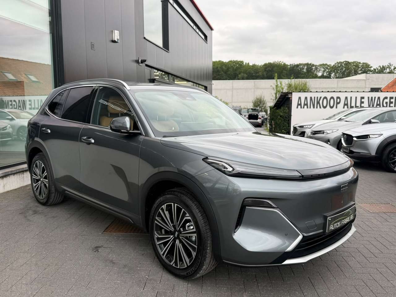 Geely Starray EM-i 15 i PHEV Hybride Plug in MAX+ " Full option " NIEUW — foto 3 van 21
