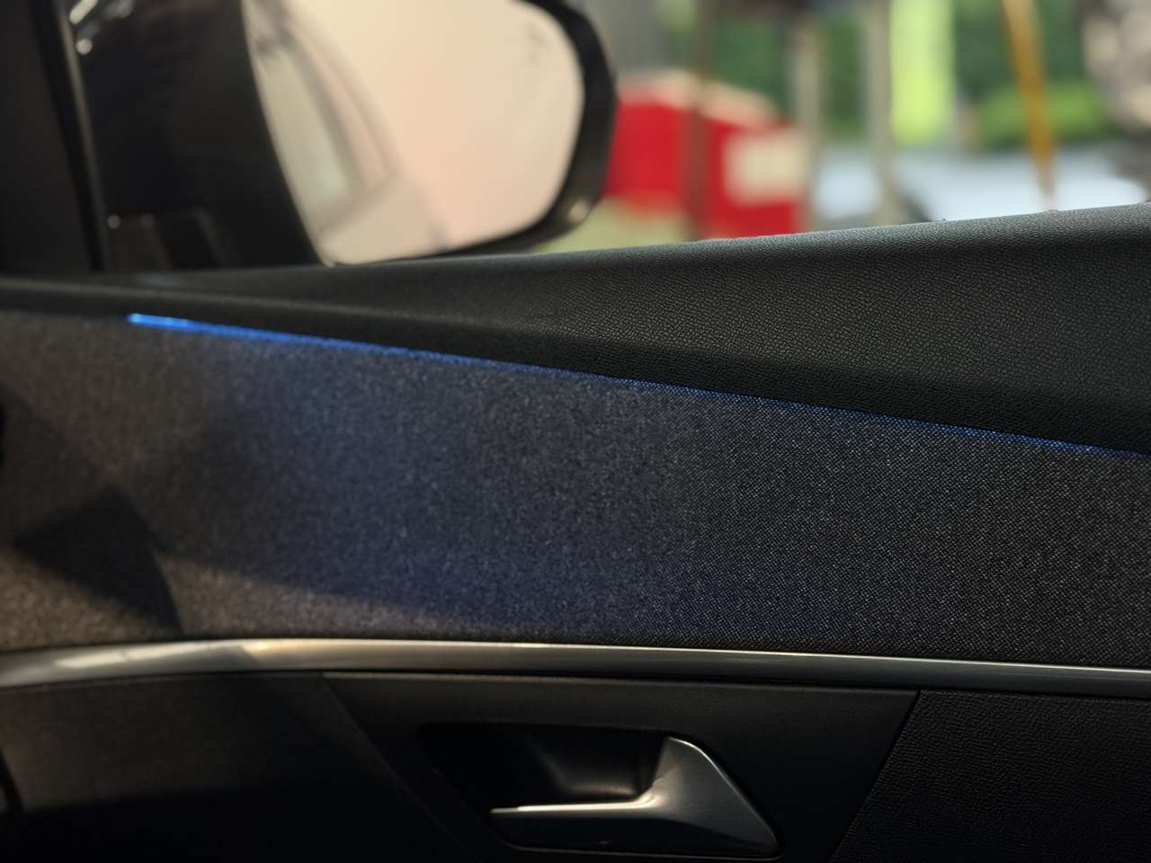 Peugeot 5008 1.2 PureTech Allure Pack — foto 16 van 18