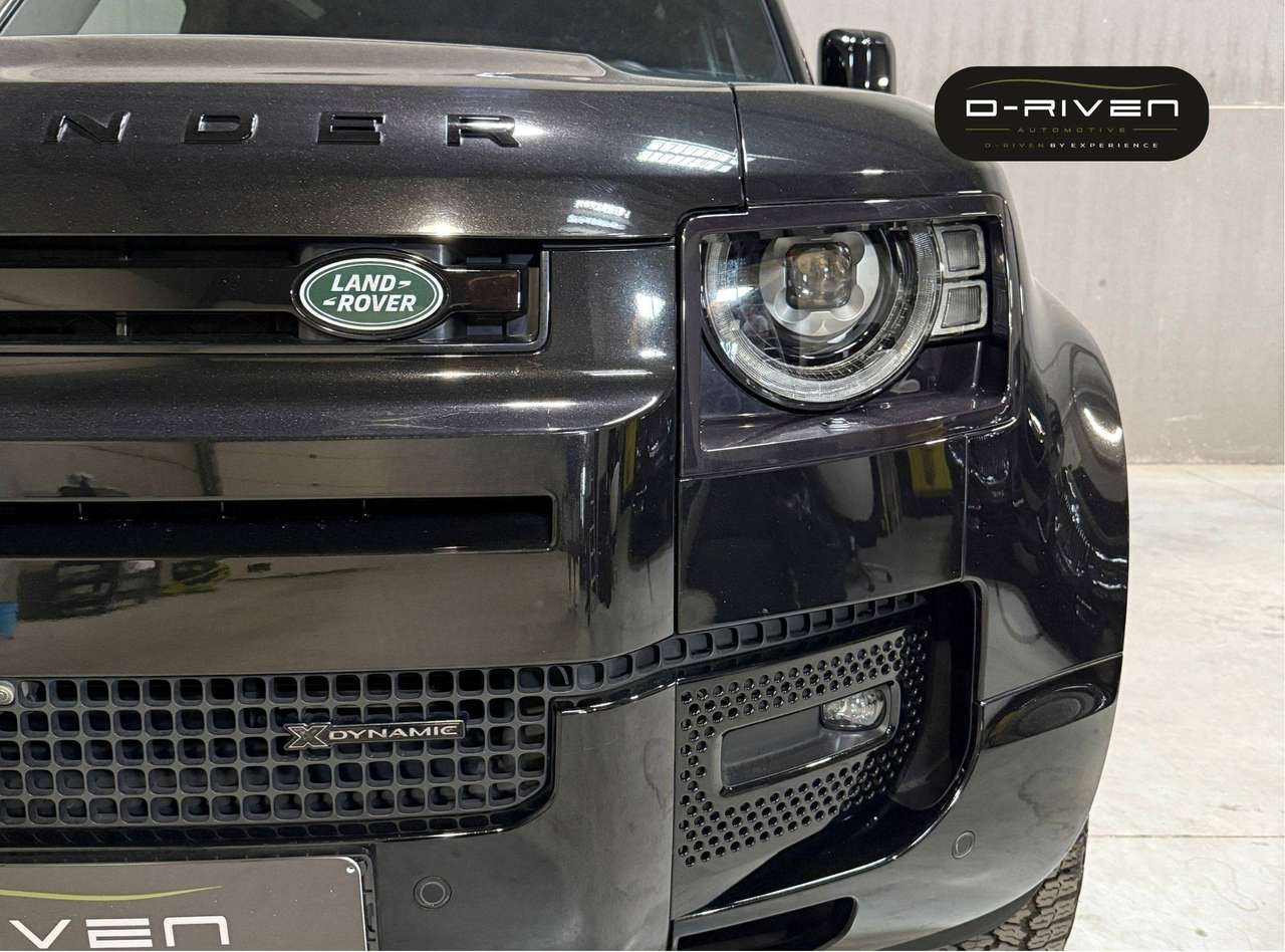 Land Rover Defender 90 SE D250* X-DYNAMIC *Lichte vracht*LUCHTVERING*LEDER*360*20"*FULL* — foto 17 van 25