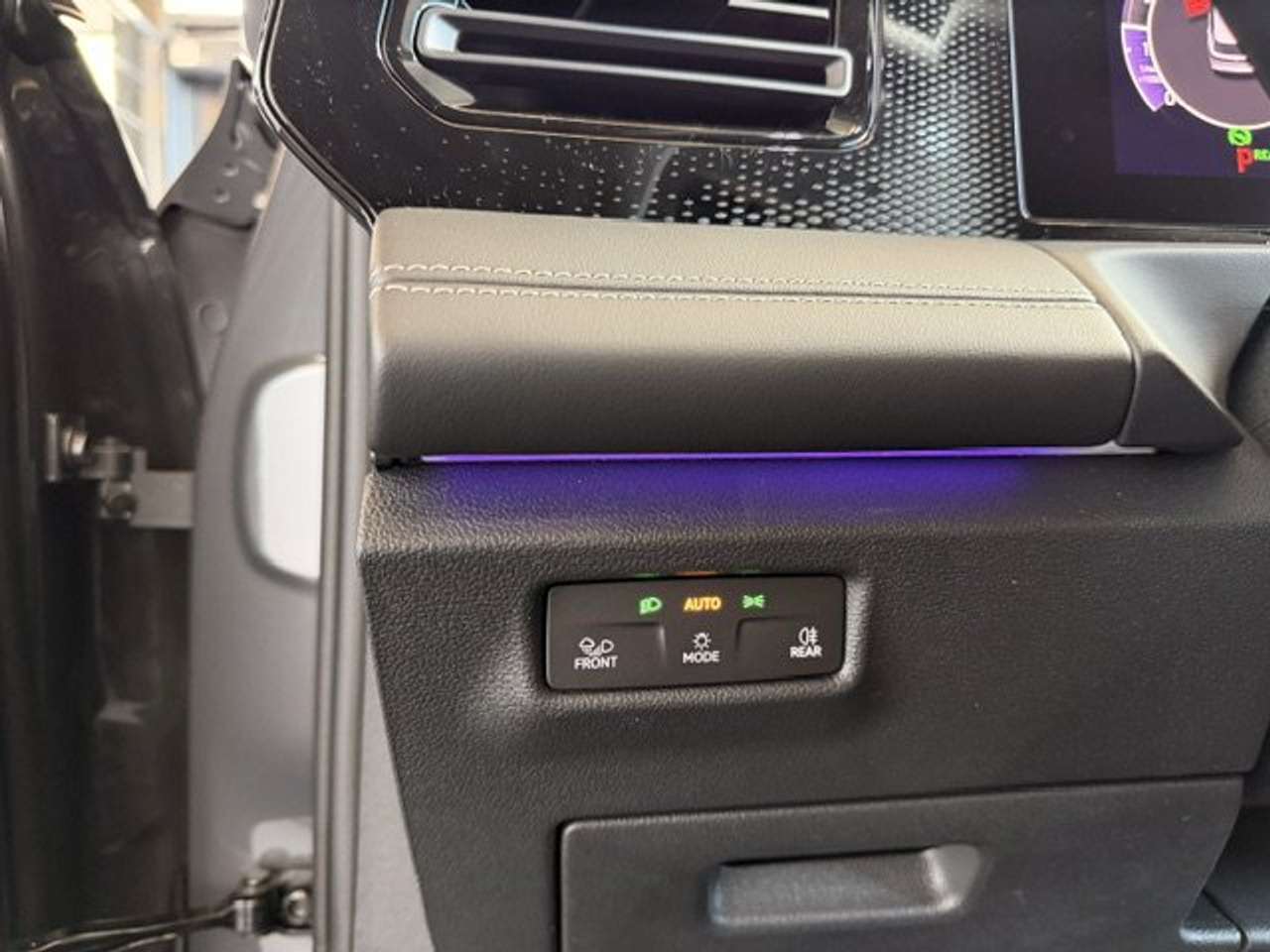 Volkswagen Tiguan LIFE EDITION HYBRIDE AUTOMAAT NIEUW 0 KM!!! — foto 21 van 25