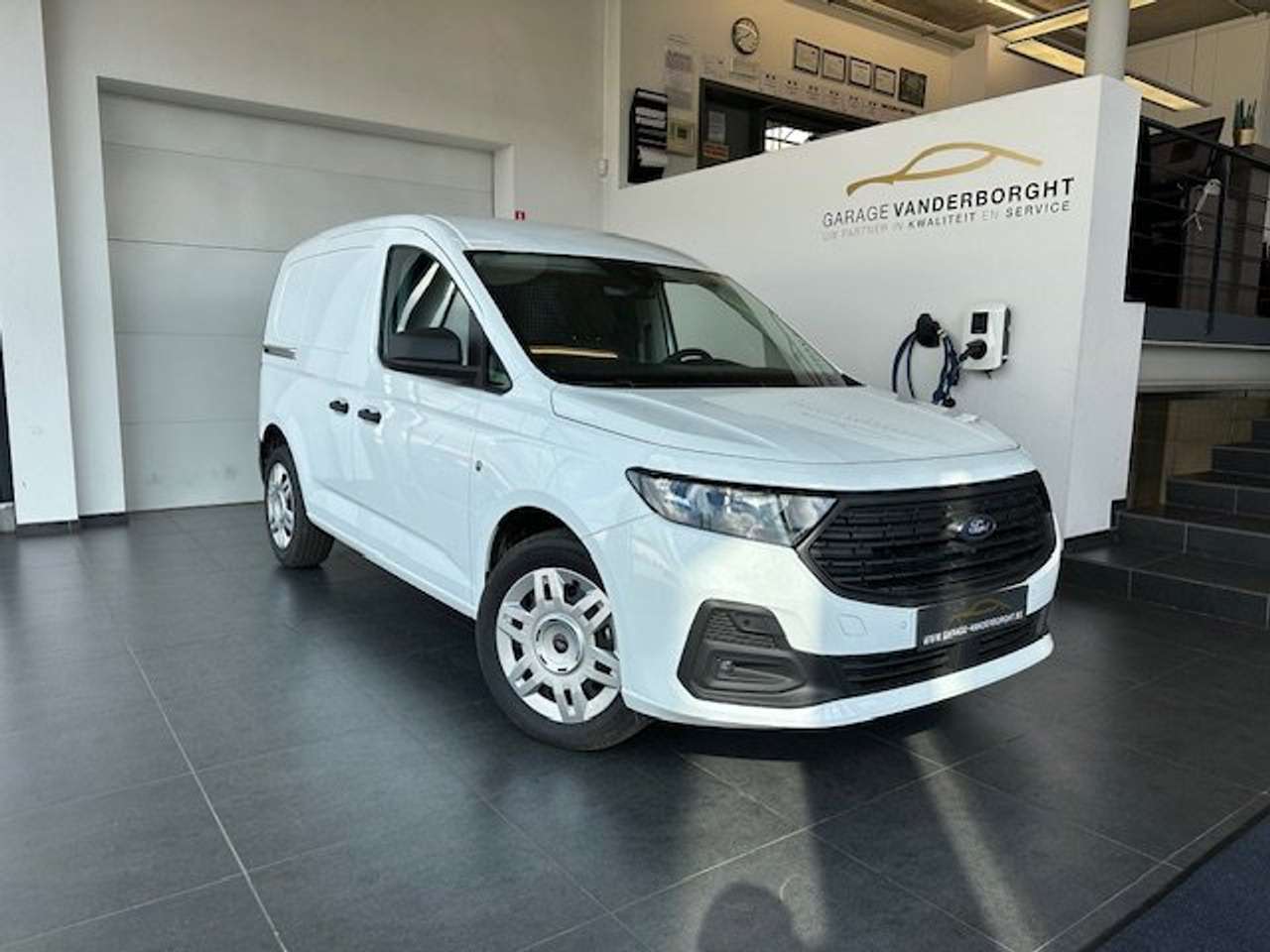 Ford Transit Connect 2.0 ECOBLUE NIEUW OKM  SLECHTS 21300+BTW!!!!!