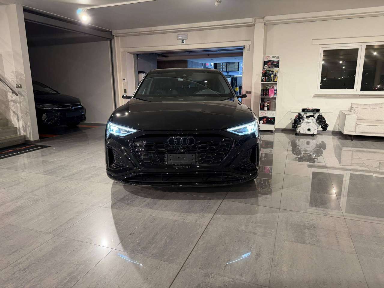 Audi Q8 e-tron SOLD BIJ GARAGE VRIENS YVES BV!!!! — foto 24 van 24