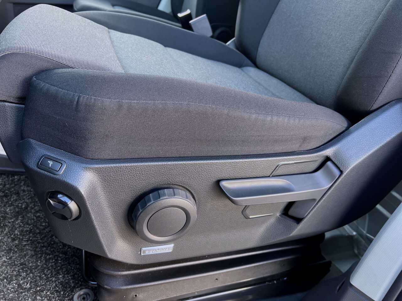 Volkswagen Crafter Automaat/Led/Luchtvering/5500kg/Winch/Trekhaak ... — foto 15 van 15