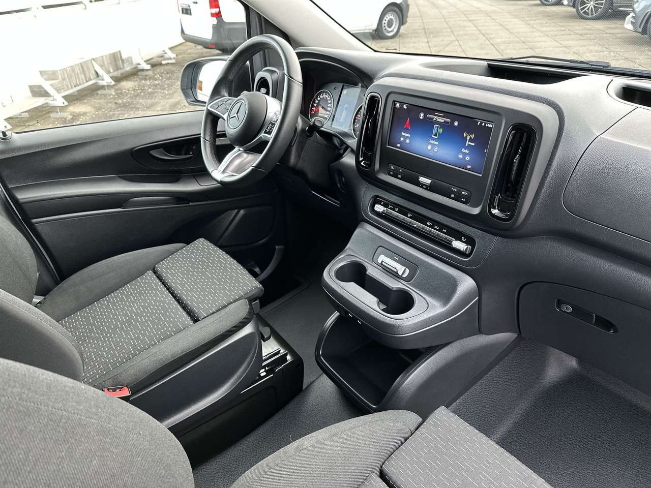 Mercedes-Benz Vito TOURER 116 CDI PRO L2 NIEUW MODEL/TREKH/PARKEERPAK — foto 17 van 18