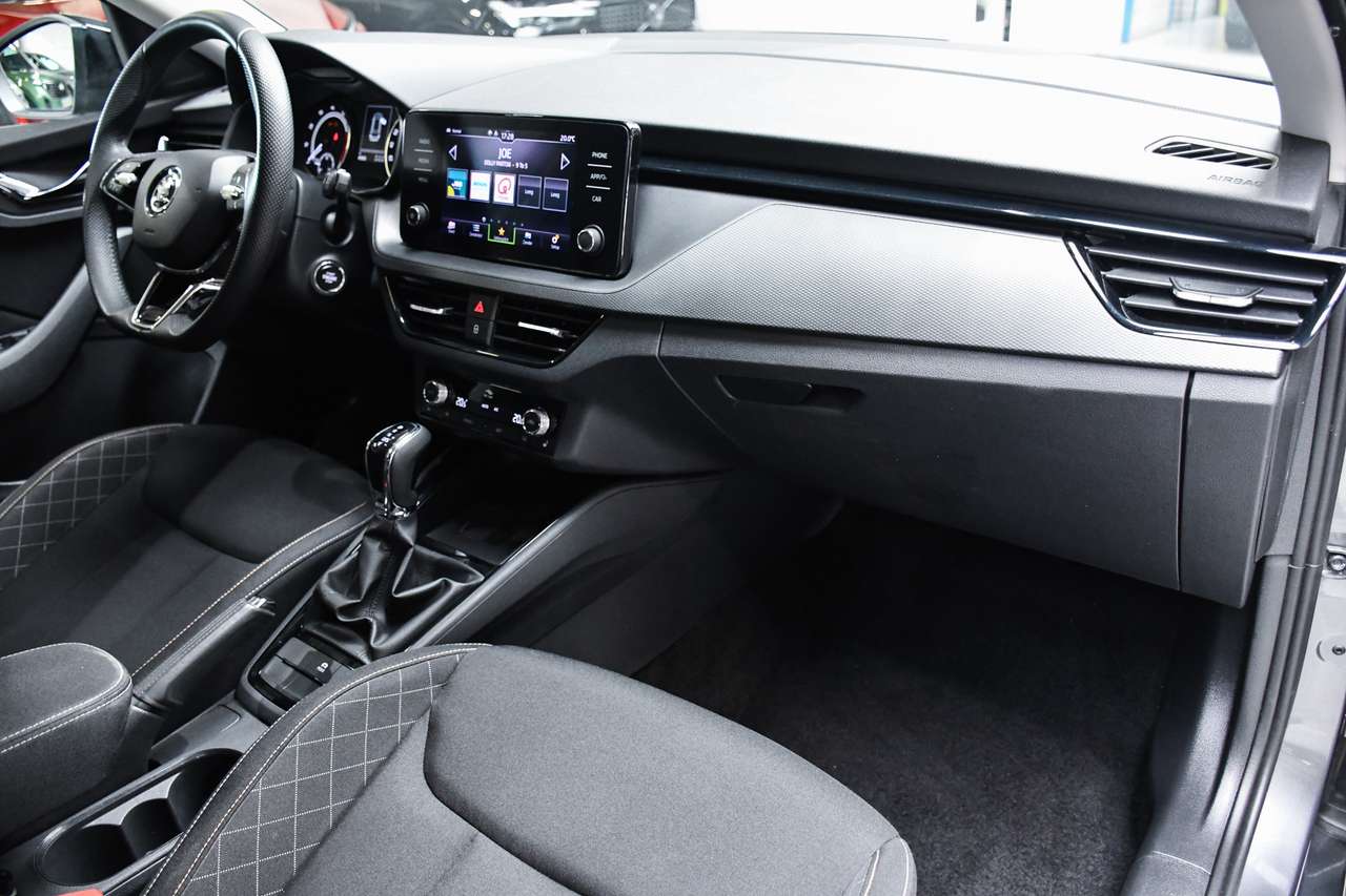 Skoda Kamiq Kamiq 1.0 TSI Ambition DSG - NAVI SMARTLINK / PDC — foto 7 van 17