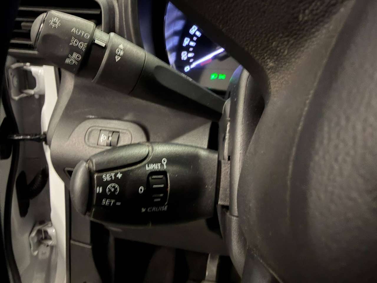 Citroen Berlingo 1.2 PureTech M Light Control S/S (EU6.3) — foto 12 van 15
