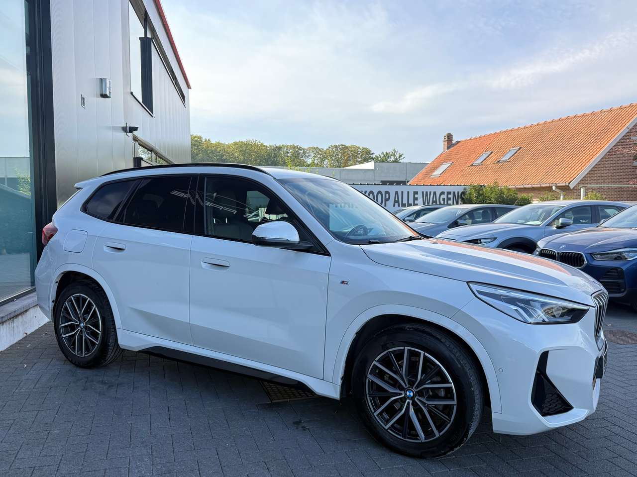 BMW X1 1.5iAS M-Pack Automatic  Leder Gps Camera  53000km — foto 4 van 23