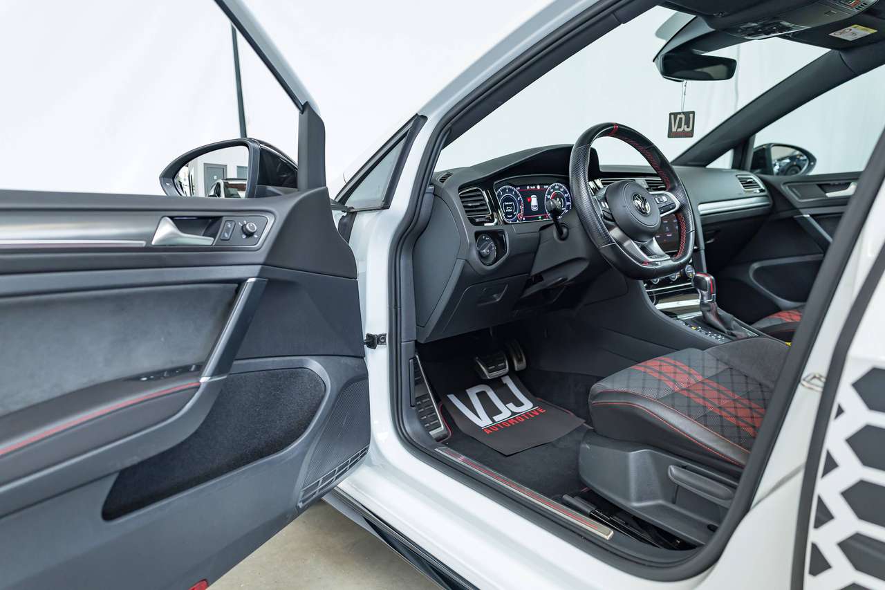 Volkswagen Golf GTI TCR|PANO|ALCANTARA|CAMERA|KEYLESS|ACC|LA|ZETELVERW.|GARANTIE| — foto 25 van 25