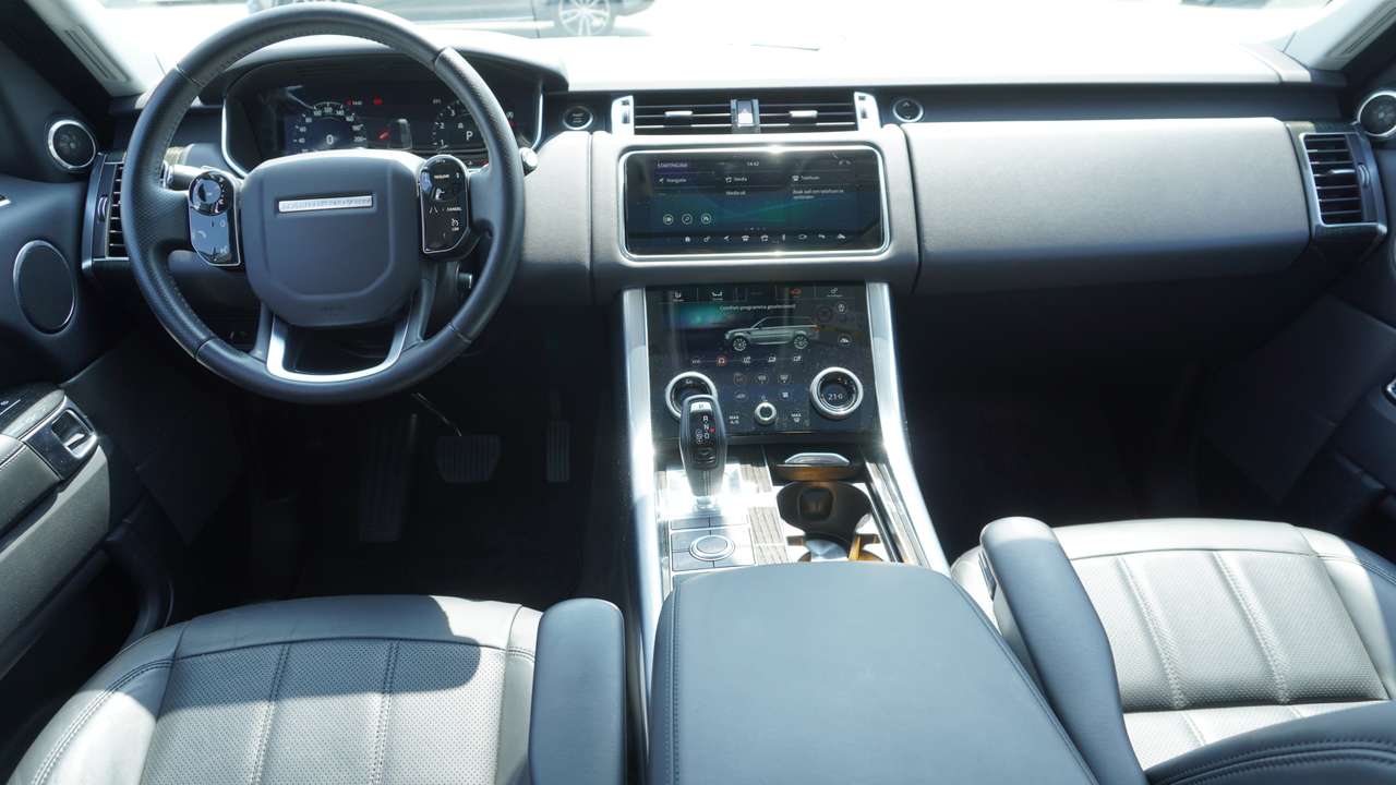 Land Rover Range Rover Sport HSE 2.0/PANODAK/21"/ACHTERUITRIJCAM/PARK DISTANCE — foto 17 van 18