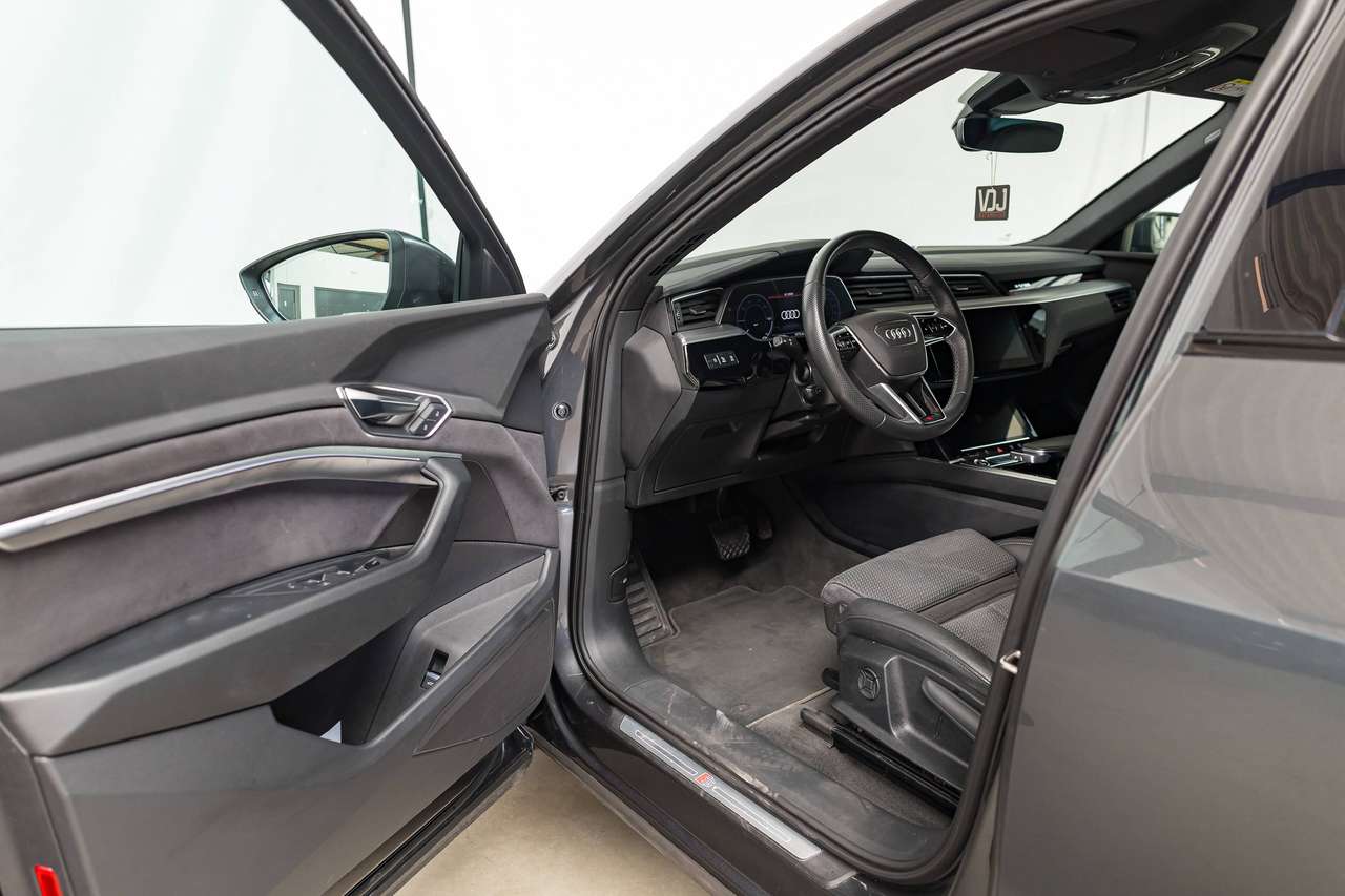 Audi e-tron 95 kWh 55 QUATTRO|2X S-LINE|KEYLESS|SFEERVERL.|ZETELVERW.|ACC|LA|GARANTIE| — foto 22 van 25