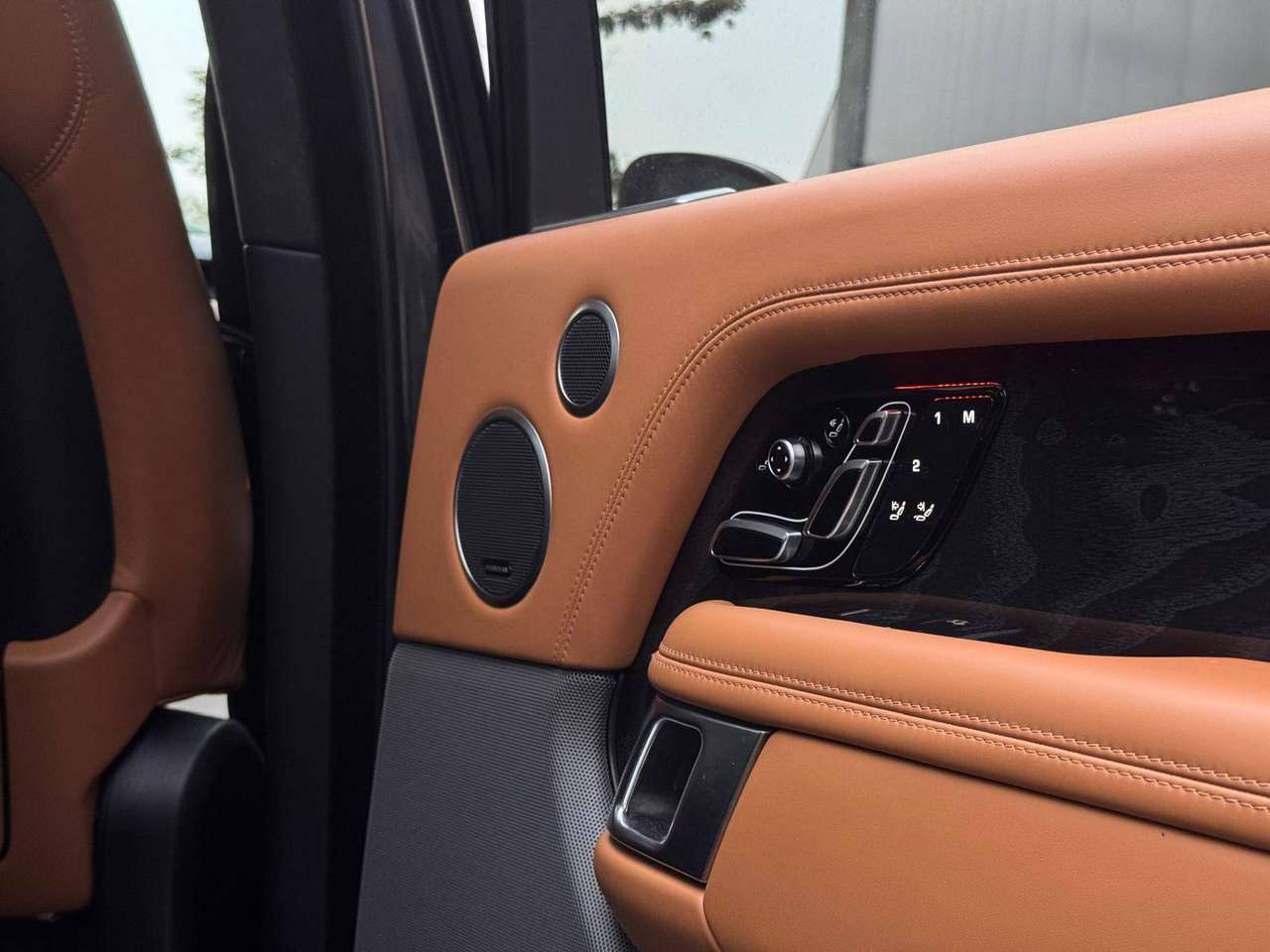 Land Rover Range Rover Range Rover 3.0 SDV6 Autobiography — foto 17 van 19