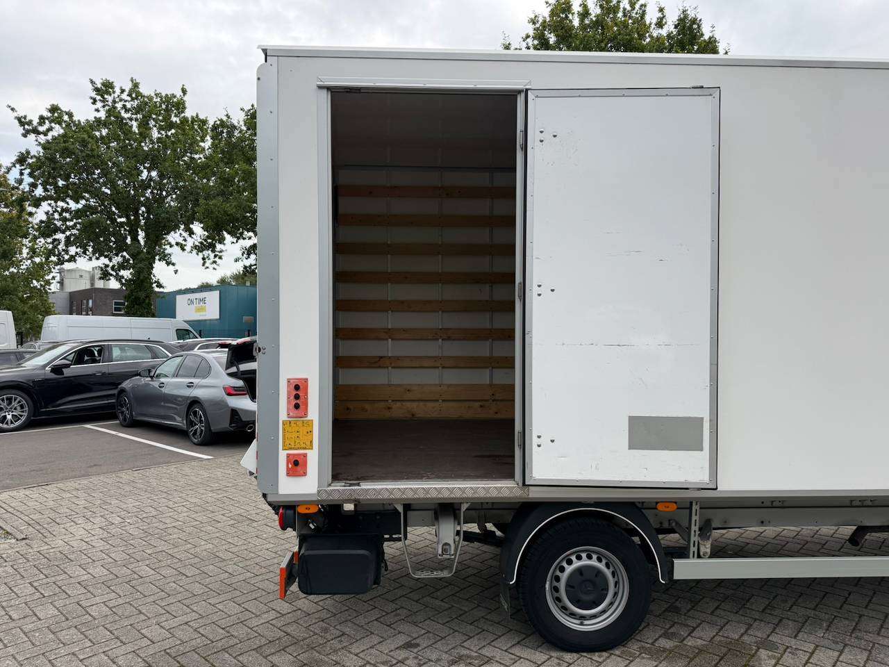 Mercedes-Benz Sprinter 315 BTW BAK JDK LAADBRUG CARPLAY CAMERA — foto 16 van 16