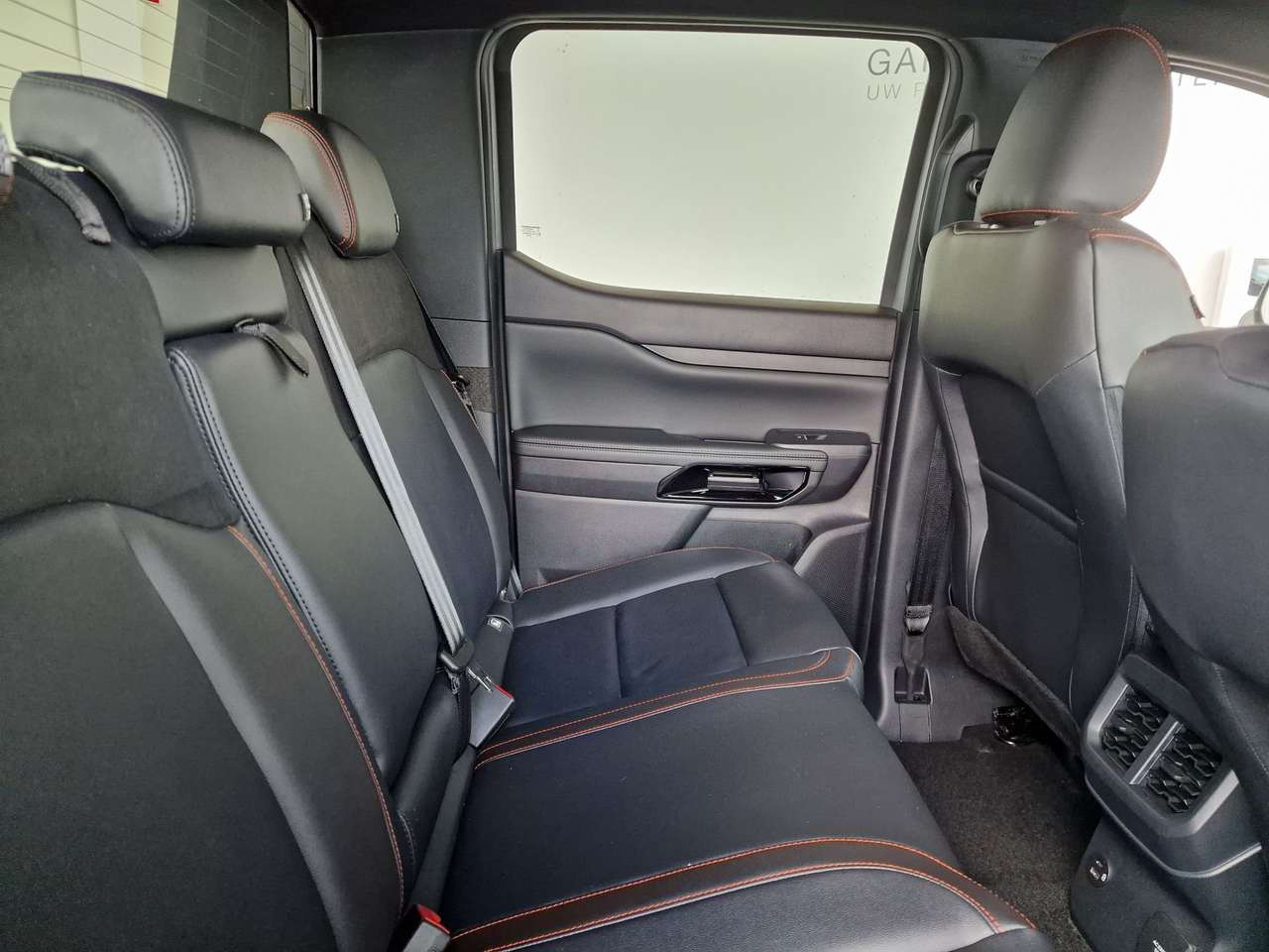 Ford Ranger WILDTRAK PLUG-IN HYBRID NIEUW OKM 48700+BTW — foto 7 van 16