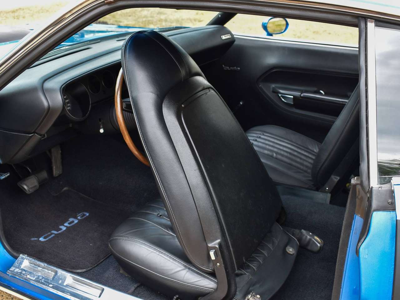 Plymouth Cuda 440-6 / B5 True Blue Metallic / Top Condition — foto 14 van 25