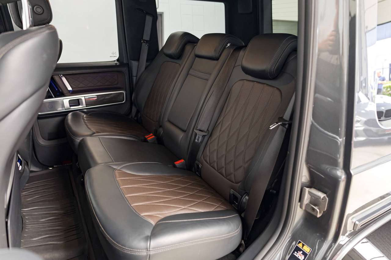 Mercedes-Benz G 63 AMG G 63 AMG MANUFAKTUR|MASSAGE|CARBON|BURMESTER|360°|ZETELVERW. (v/a)|ZETELKOELING|PANO|ACC|LA|GARANTIE|NIGHT PACKAGE| — foto 18 van 25