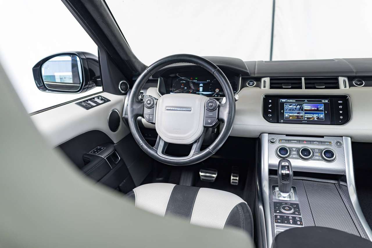 Land Rover Range Rover Sport 5.0i V8 SVR|PANO|HEAD-UP|HEATED-SEATS(v/a)|KEYLESS|AMBIENTLIGHT|ACC|LA| — foto 23 van 25