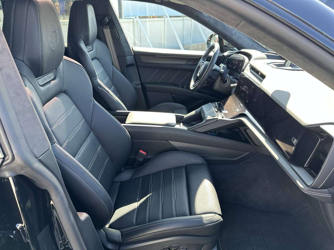 Porsche Cayenne TURBO ELECTRIC 22" Techno Head-UP Active Ride Full Full — foto 19 van 19