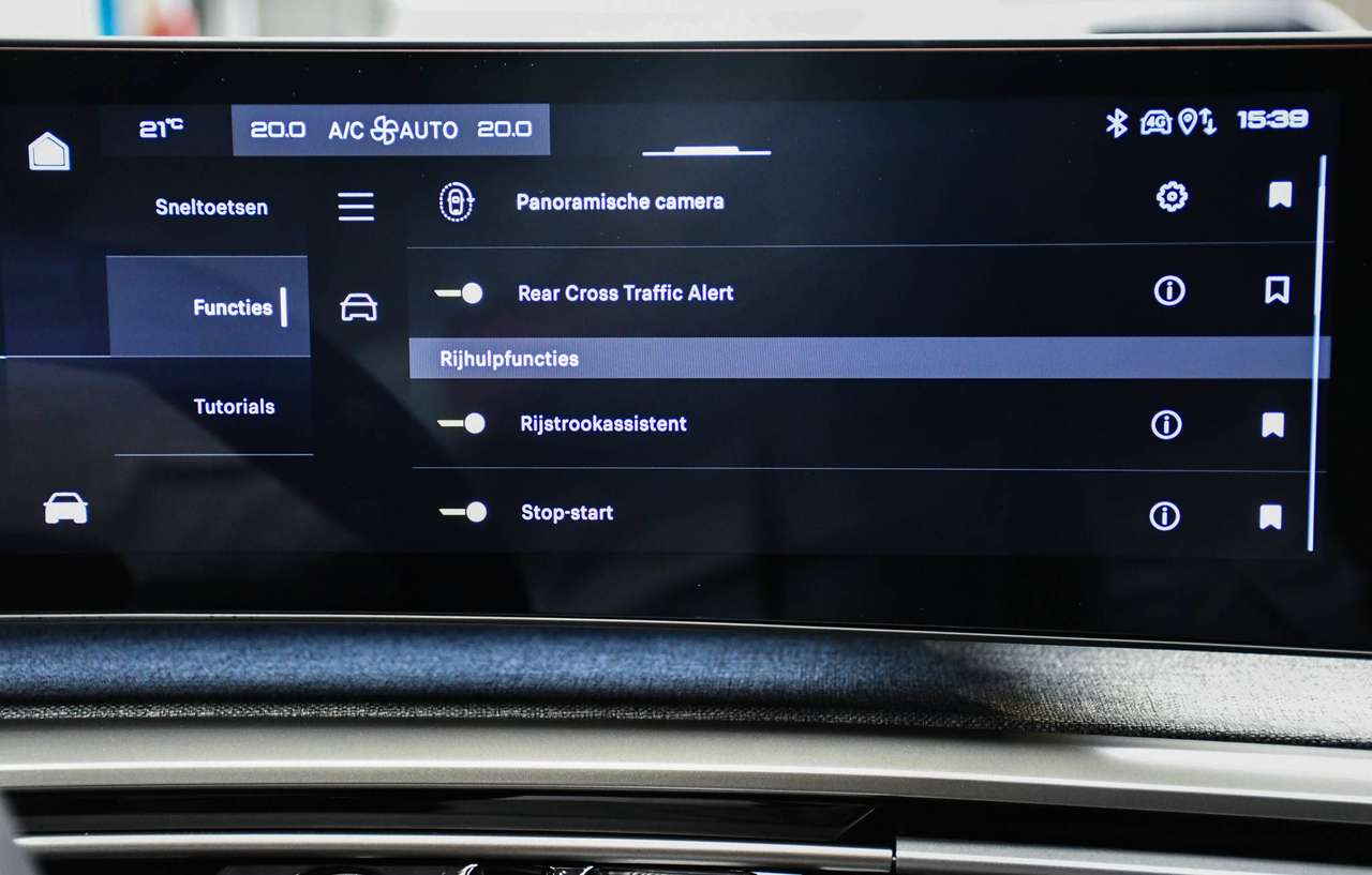 Peugeot 5008 5008 Hybrid Allure 7pl MHEV NIEUW - NAVIGATIE / CAMERA / ACC / SMARTLINK / BLIS / PDC — foto 12 van 22