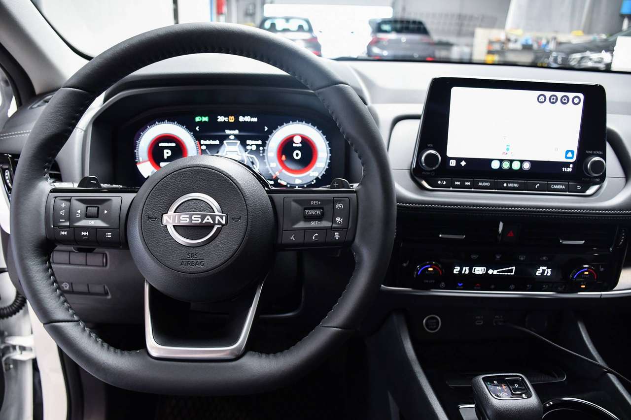 Nissan X-Trail X-Trail 1.5 T MHEV Accenta 7pl. X-tronic - NAVIGATIE SMARTLINK / CAMERA / ACC / BLIS / PDC — foto 17 van 21