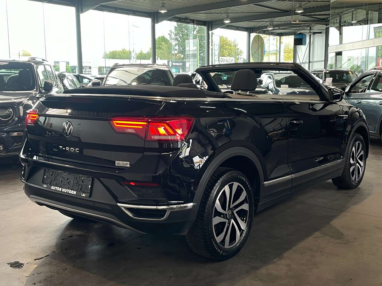 Volkswagen T-Roc Cabriolet 1.0 TSI Active — foto 4 van 18