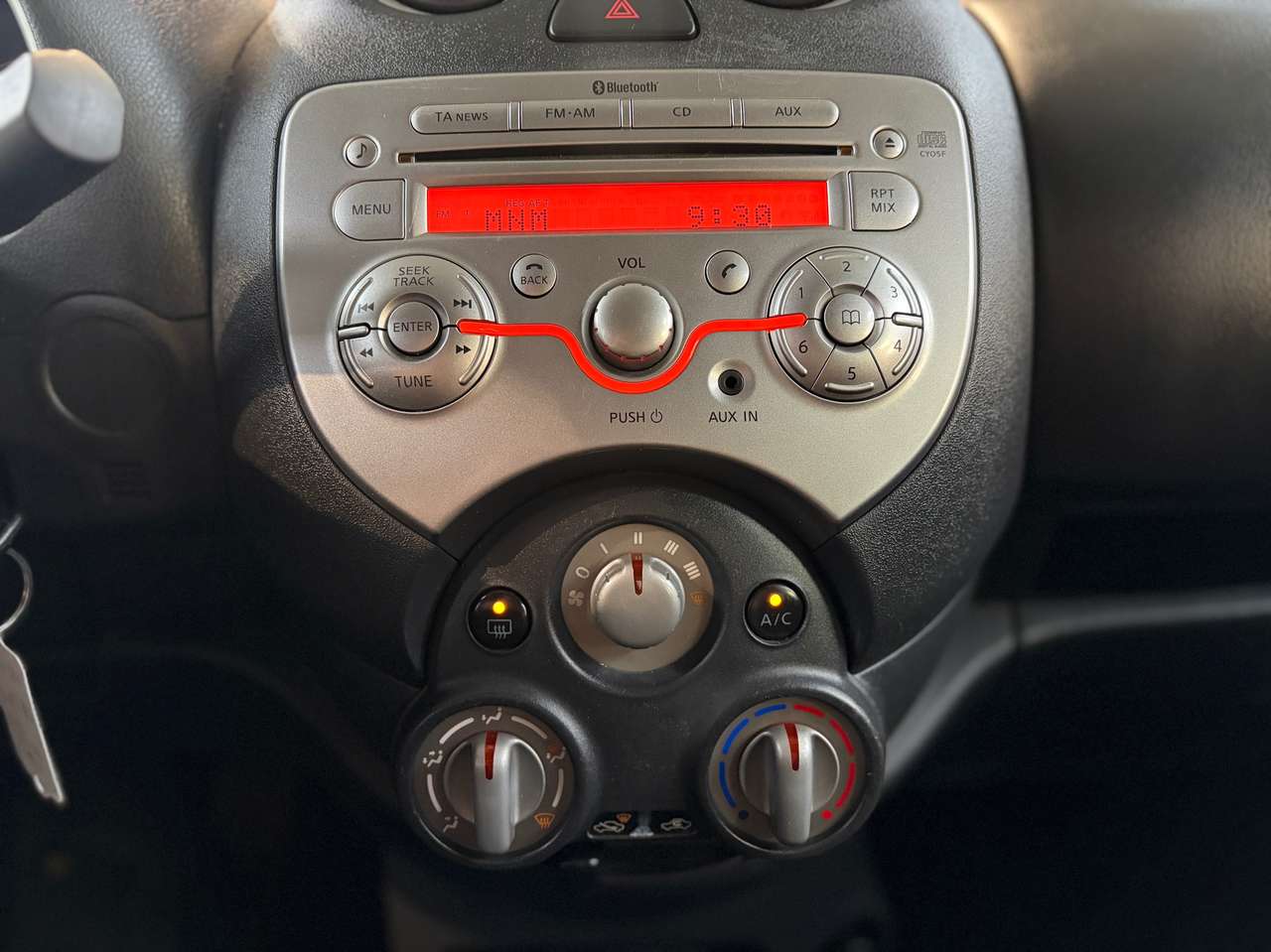 Nissan Micra VERKOCHT — foto 7 van 10