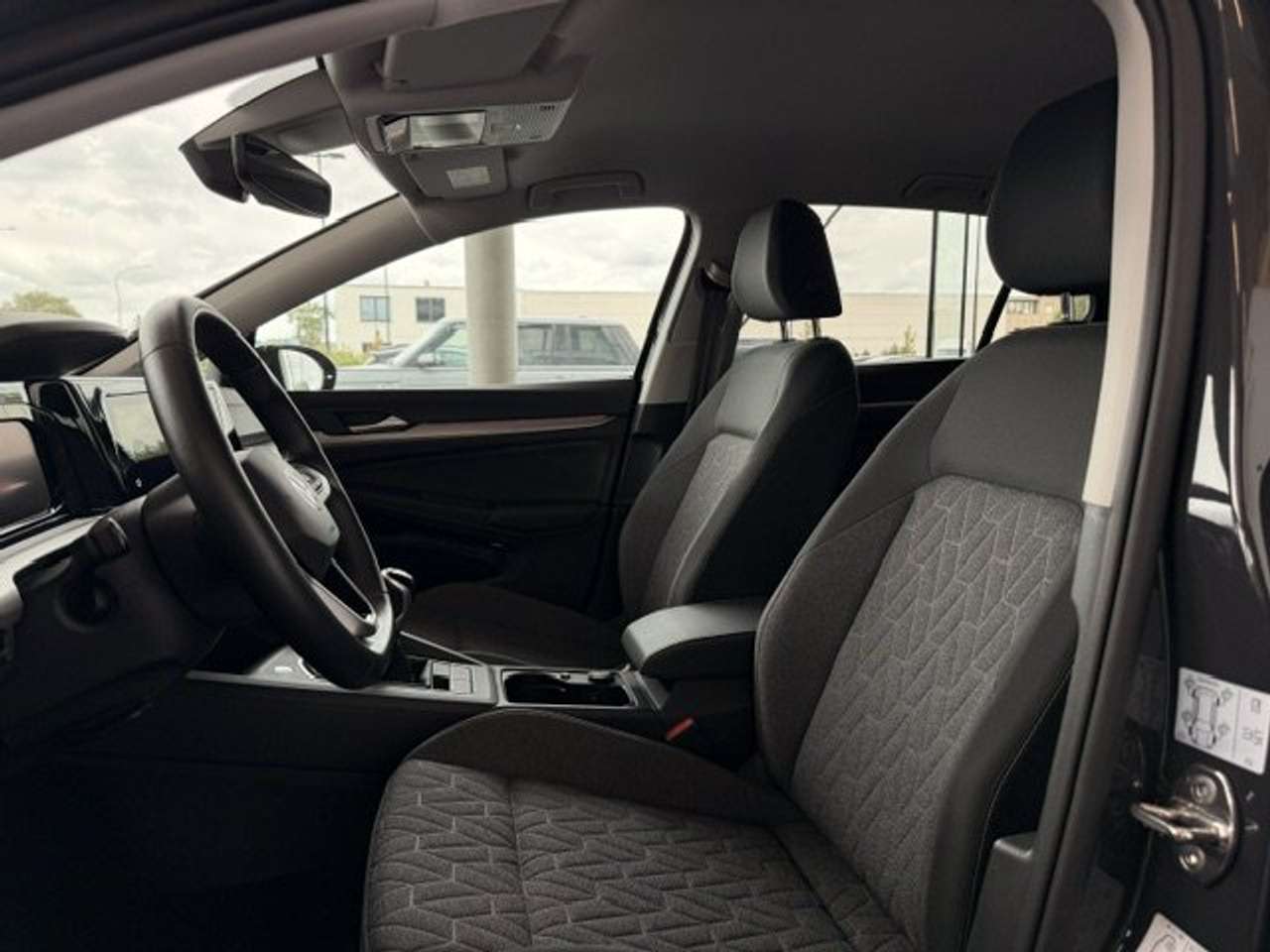 Volkswagen Golf MOVE BENZINE SLECHTS 10000KM!!!!!! — foto 8 van 23