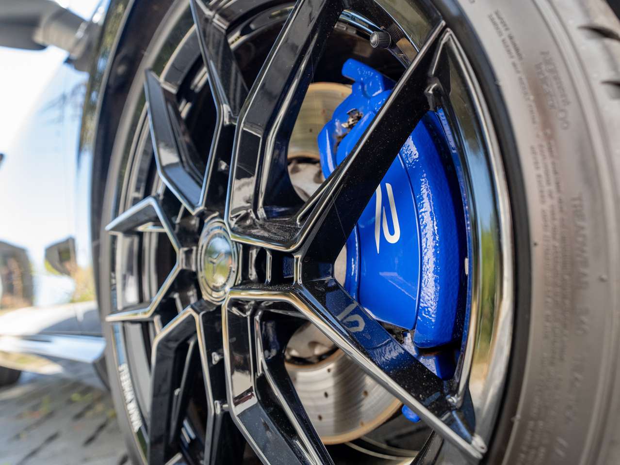 Volkswagen Golf R Golf 8 R - PANO/PERFORMANCE PACK/IQ-LIGHT/BLACKSTYLE/ZETELVERWARMING/DRIFT MODUS — foto 12 van 25