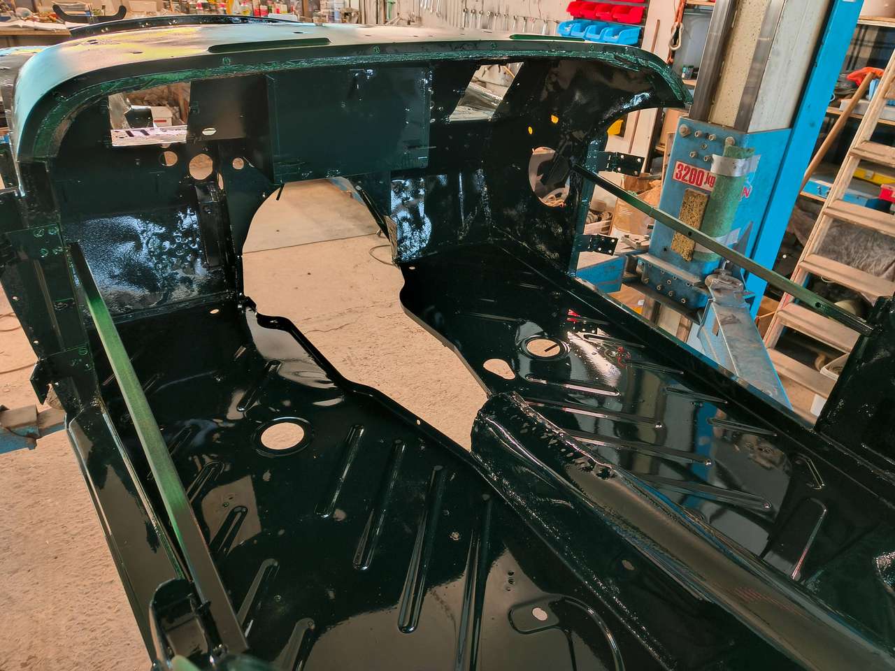 Triumph TR2 Body off restored — foto 19 van 25