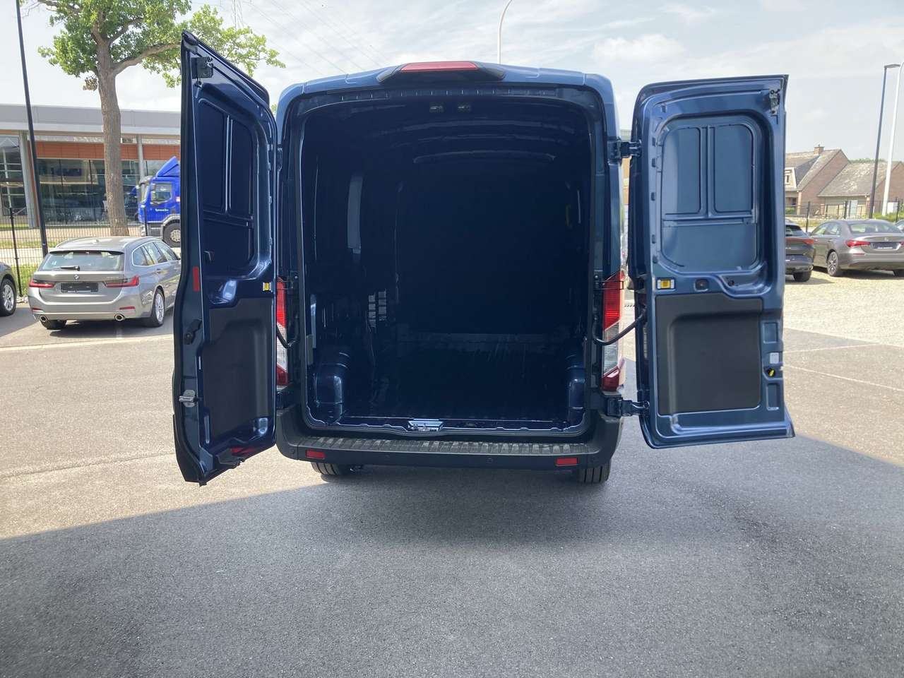 Ford Transit L3H2 AUTOMAAT 165PK TRAIL PACK  NIEUW OKM 36900+BTW — foto 6 van 18