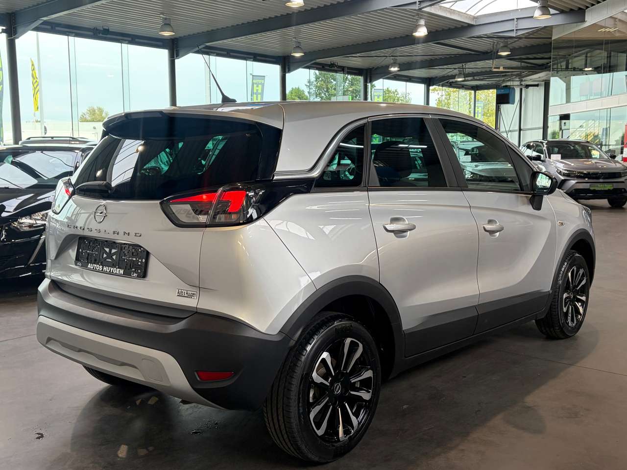 Opel Crossland 1.2 Turbo Elegance S/S — foto 3 van 17